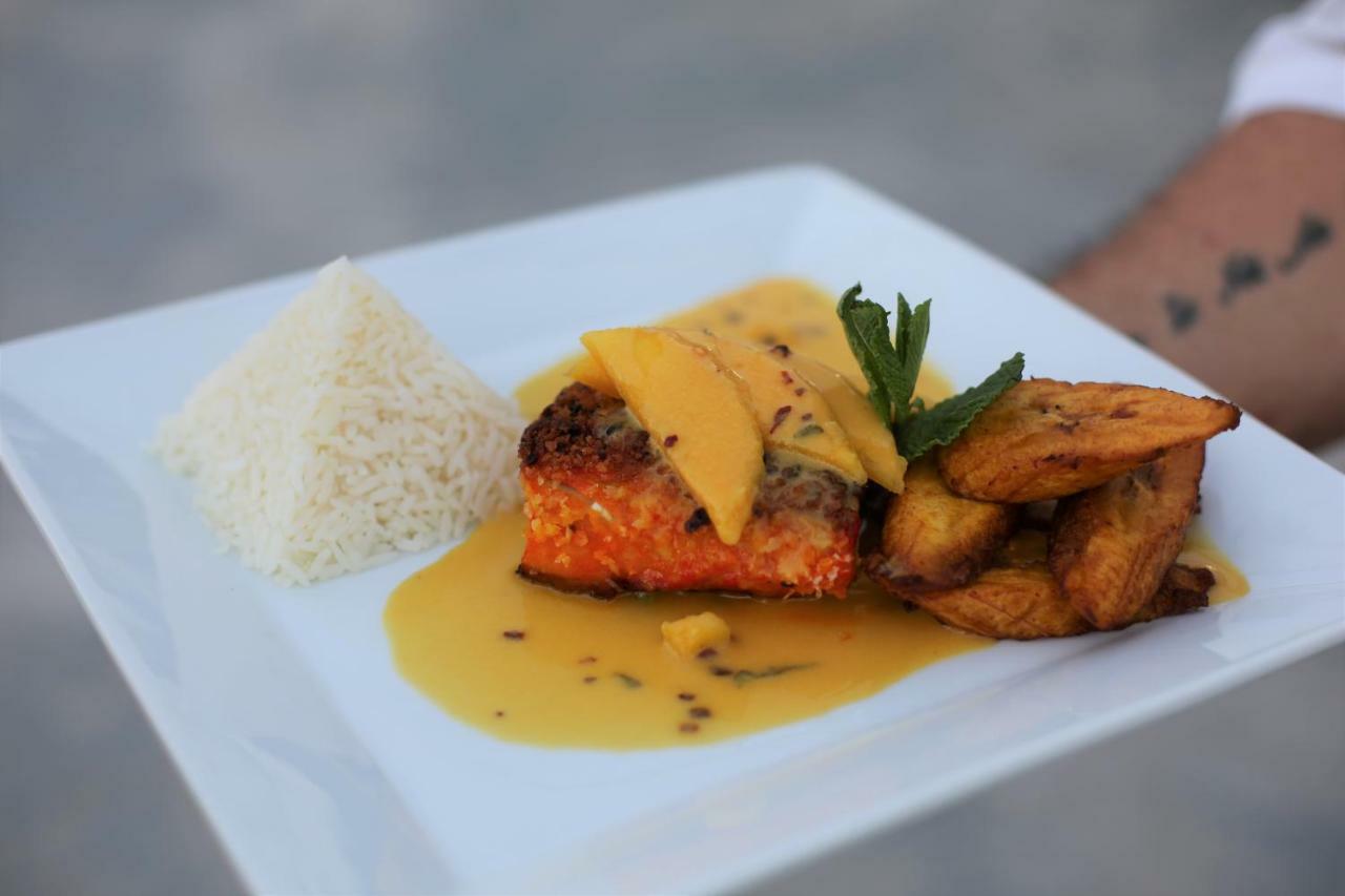 El Zafiro Boutique Hotel Maho Reef Eksteriør bilde